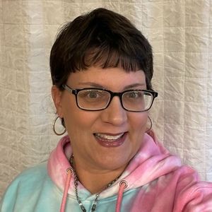 Meet your Posher, Amy